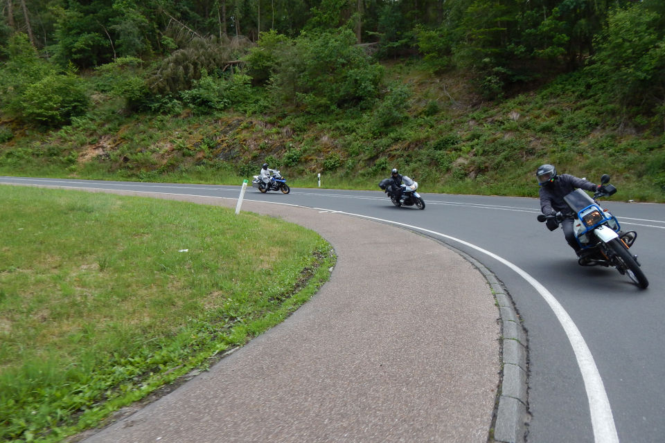 Motorrijschool Motorrijbewijspoint Esch motorrijlessen